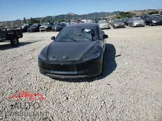 TESLA MODEL 3 2025 - 5YJ3E1EA9SF076083