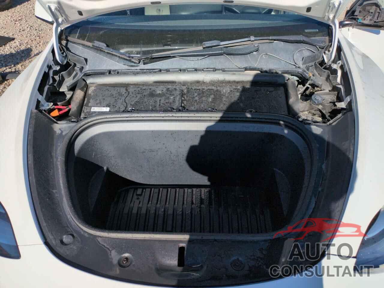 TESLA MODEL Y 2022 - 7SAYGDEE1NF378026