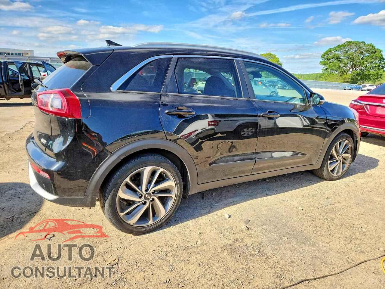 KIA NIRO 2017 - KNDCE3LC2H5047132