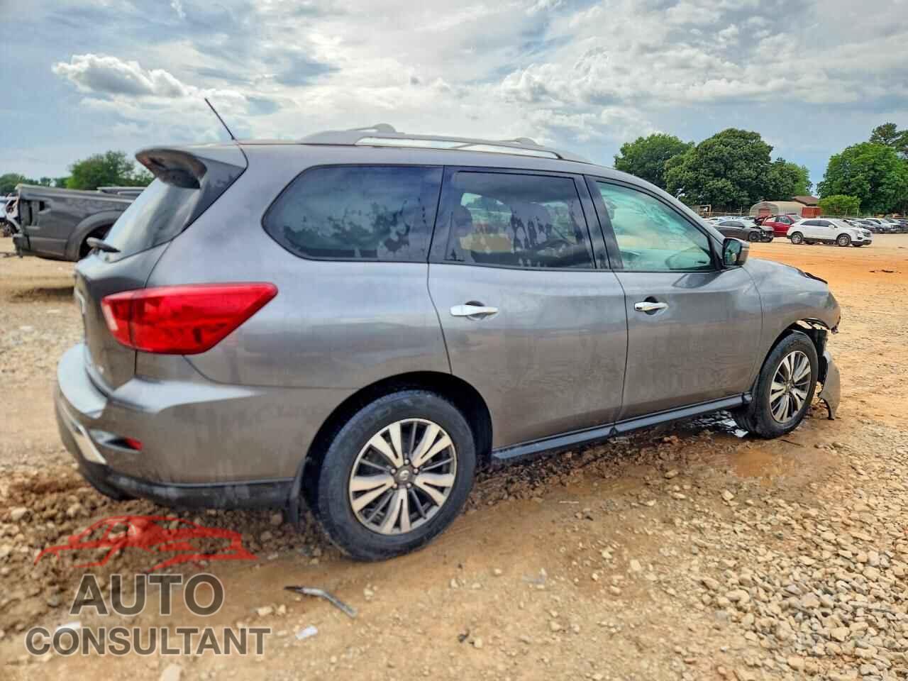 NISSAN PATHFINDER 2017 - 5N1DR2MN6HC904532