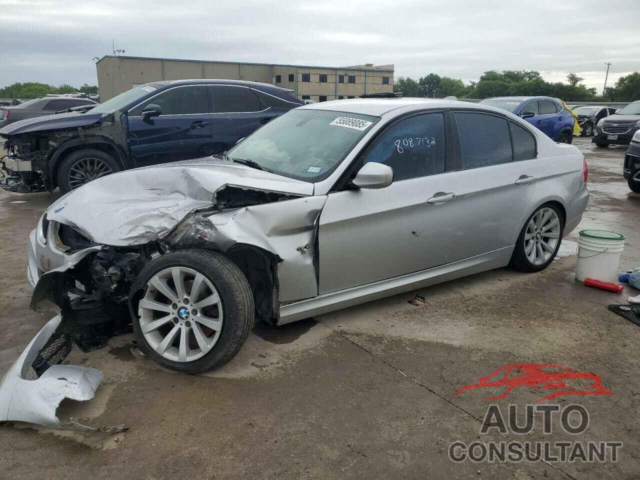 BMW 3 SERIES 2011 - WBAPH7C52BE460299