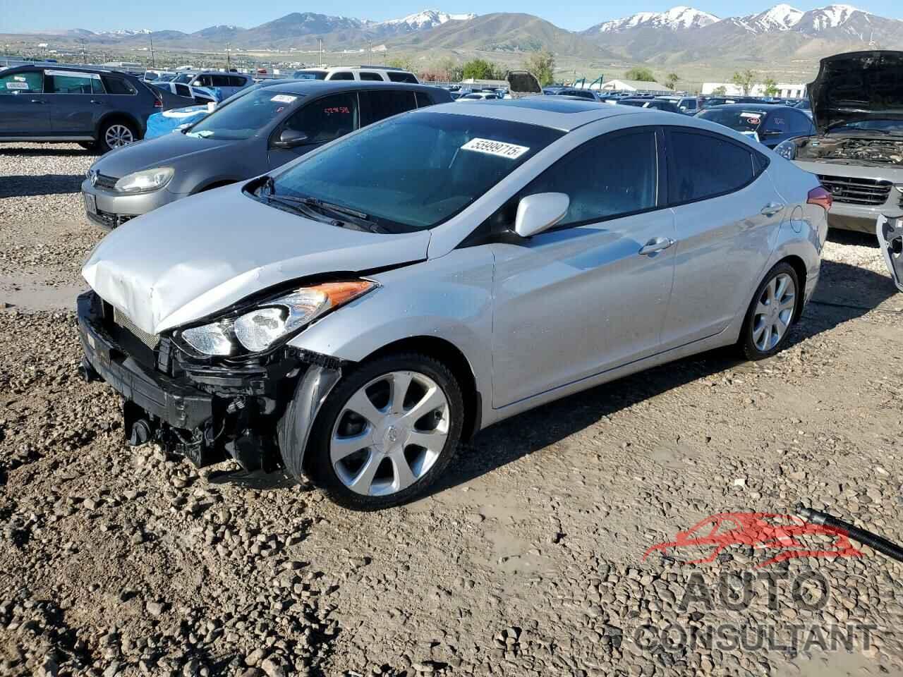 HYUNDAI ELANTRA 2013 - KMHDH4AE8DU850402