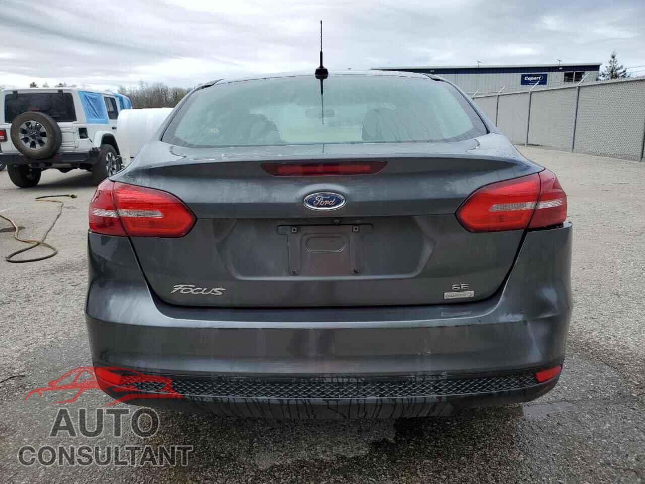 FORD FOCUS 2017 - 1FADP3FE5HL329858
