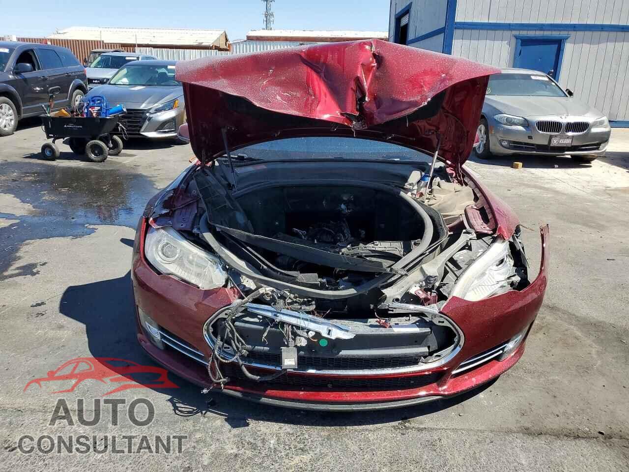 TESLA MODEL S 2012 - 5YJSA1DP6CFS00454