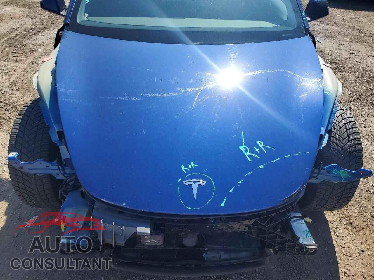 TESLA MODEL 3 2021 - 5YJ3E1EA7MF853525