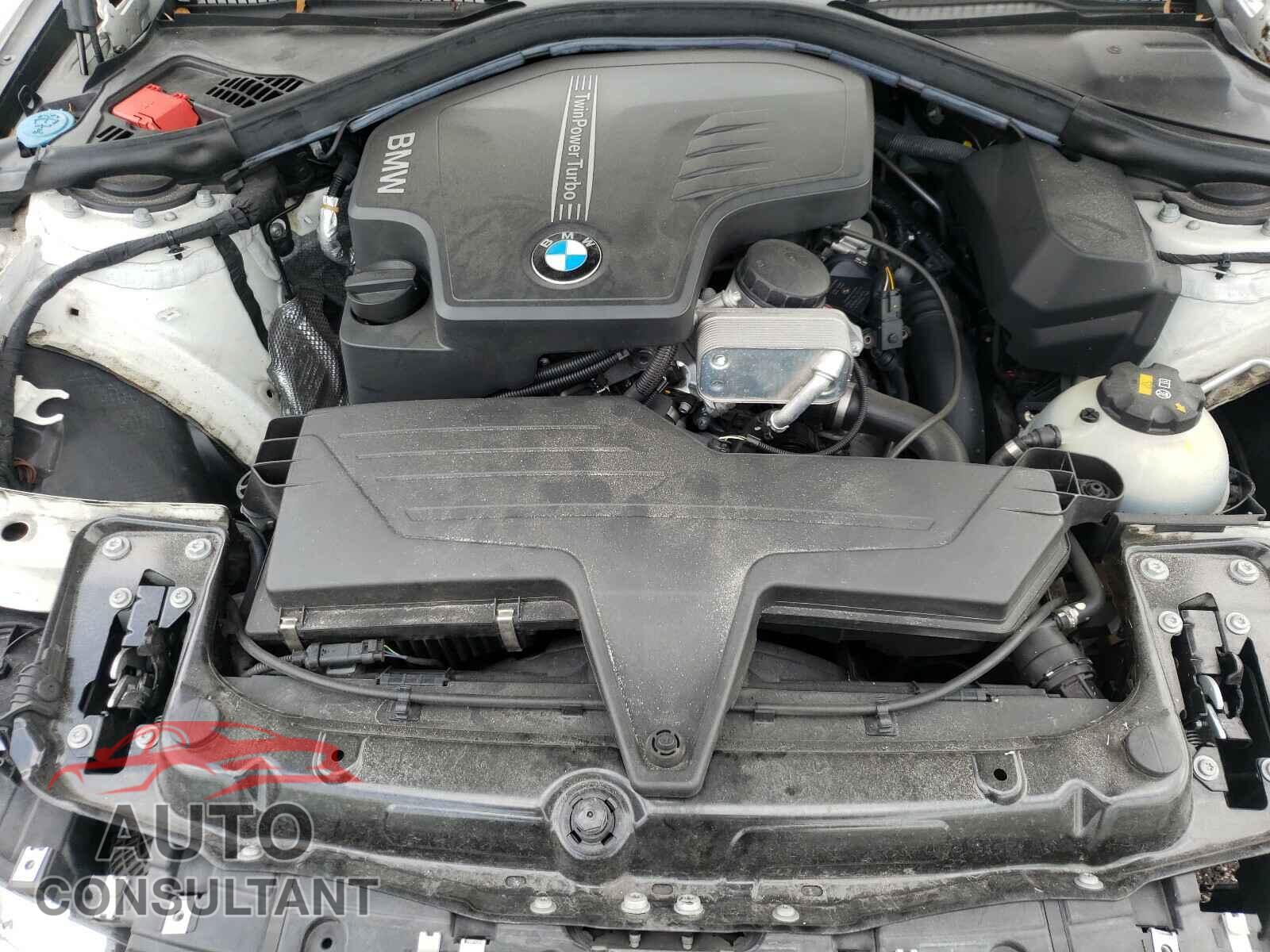 BMW 3 SERIES 2016 - WBA8E9G54GNU28318