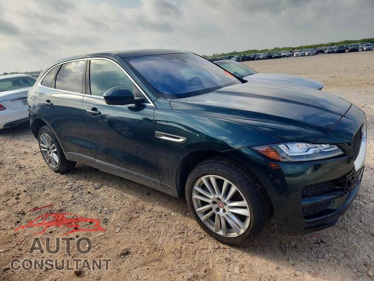 JAGUAR F-PACE 2017 - SADCK2BV8HA898790
