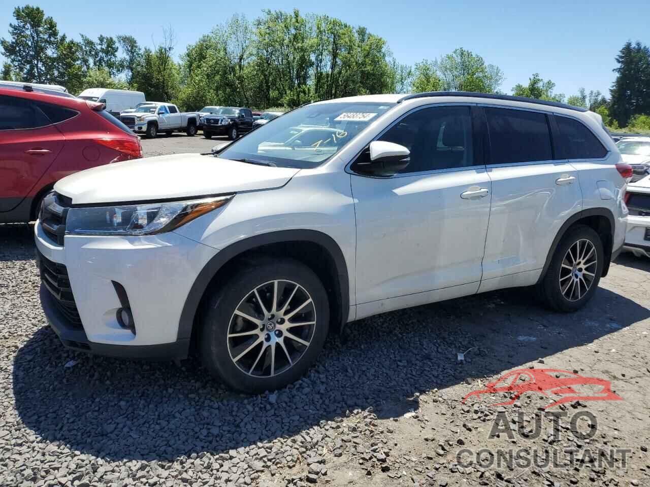 TOYOTA HIGHLANDER 2018 - 5TDJZRFH9JS546760