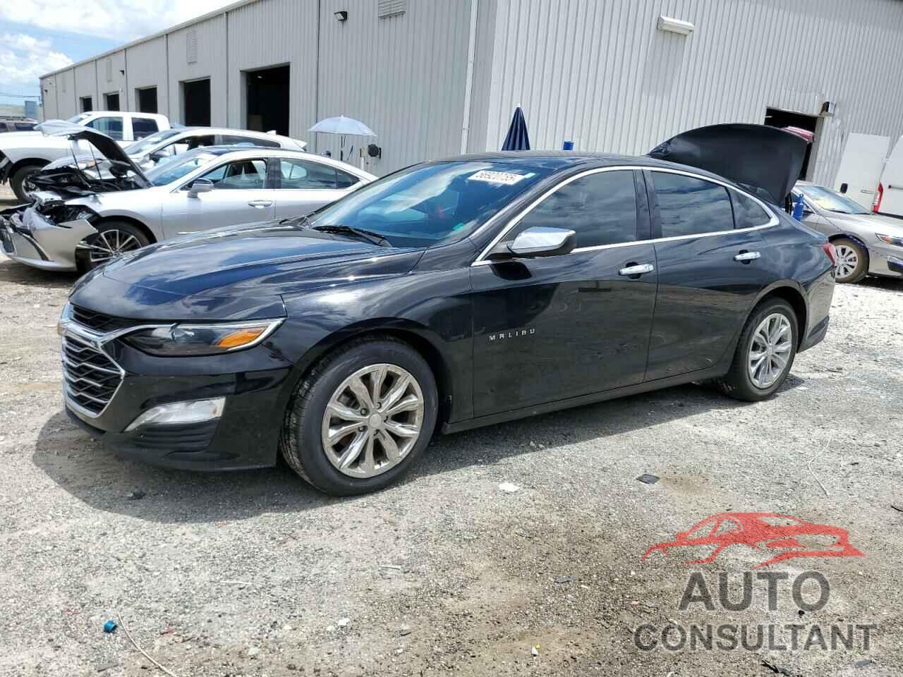 CHEVROLET MALIBU 2020 - 1G1ZD5ST1LF067068