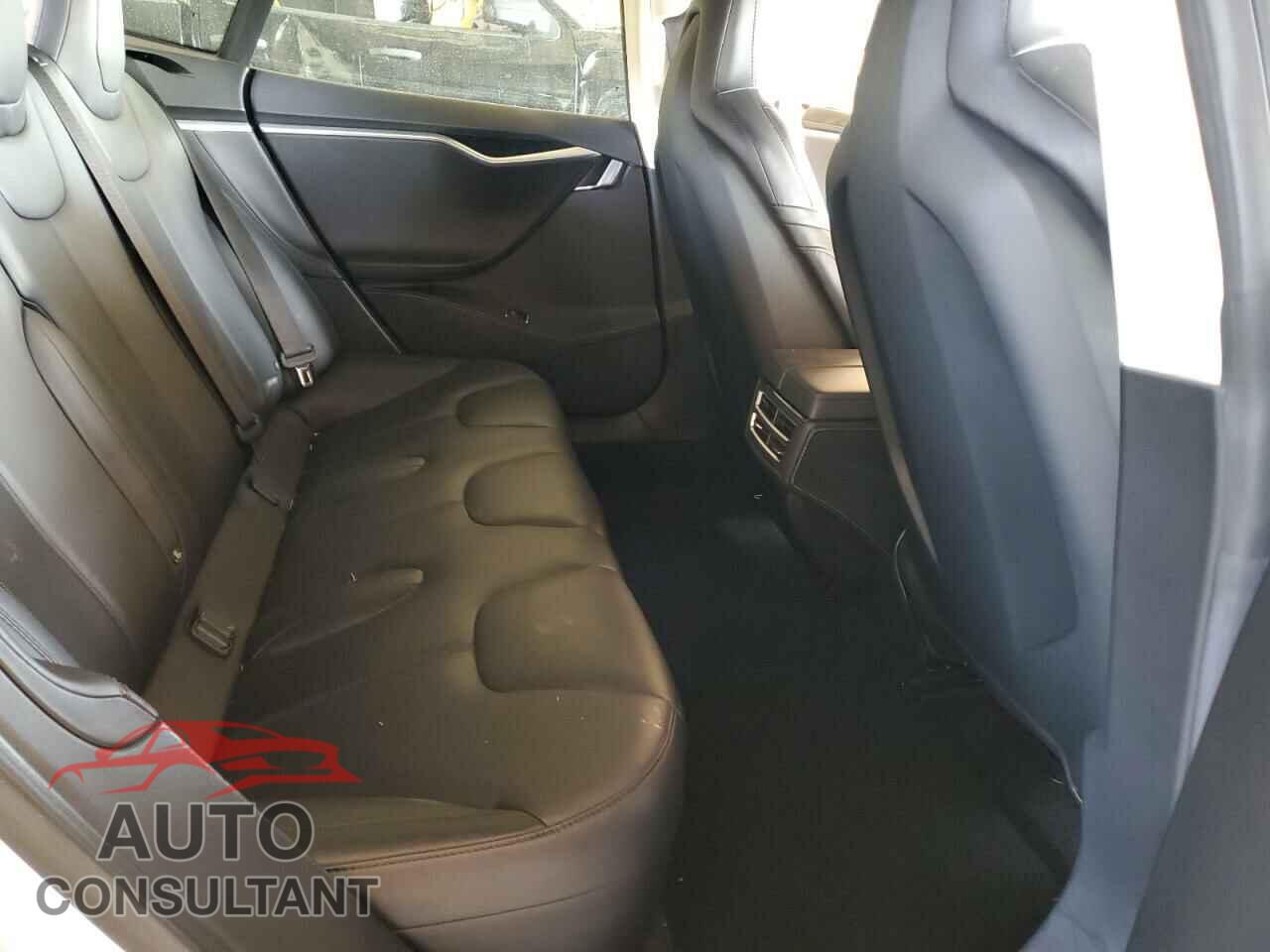 TESLA MODEL S 2016 - 5YJSA1E29GF120543