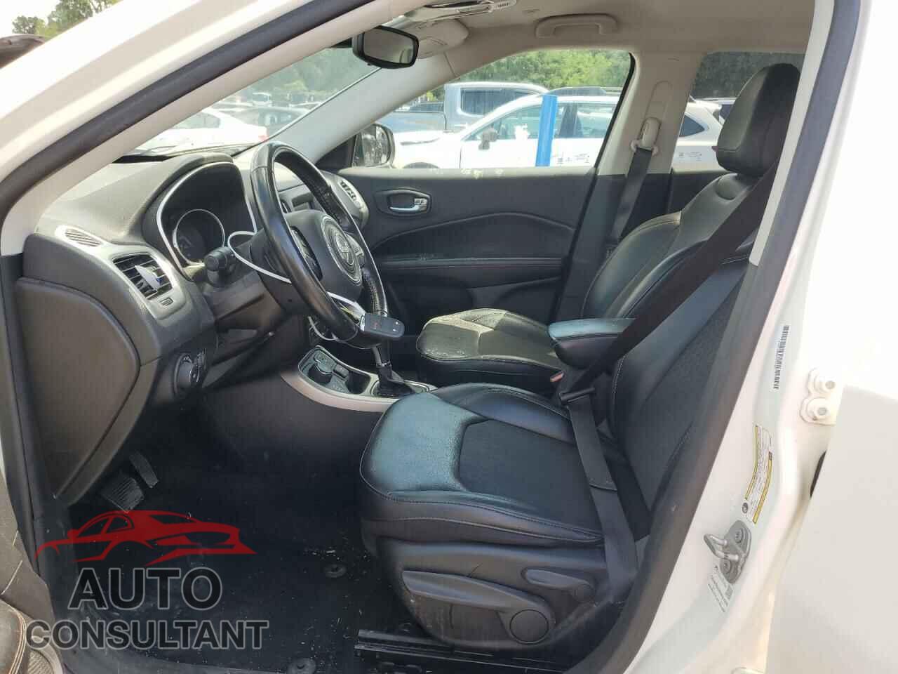 JEEP COMPASS 2019 - 3C4NJDBB8KT845421