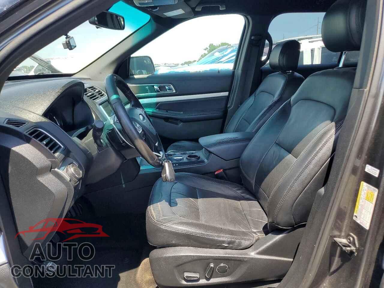 FORD EXPLORER 2016 - 1FM5K7D89GGB15914