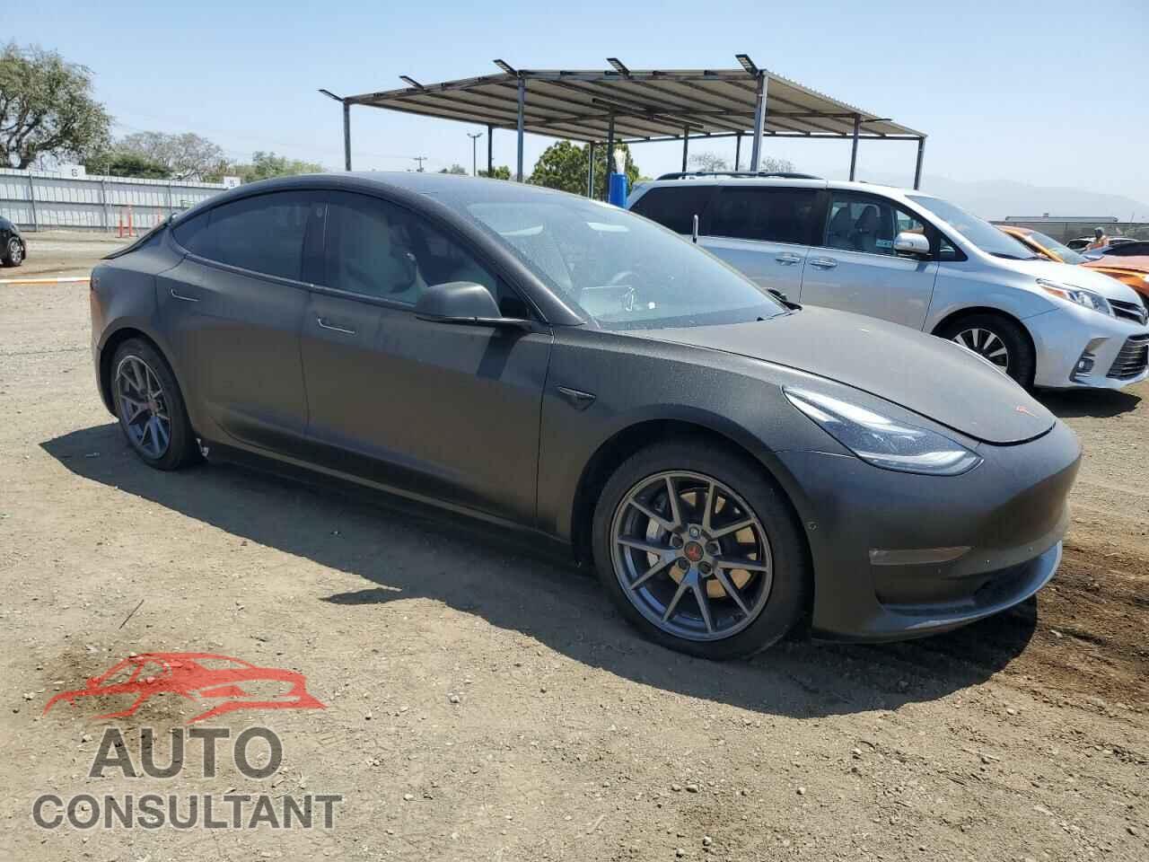 TESLA MODEL 3 2021 - 5YJ3E1EB5MF066940