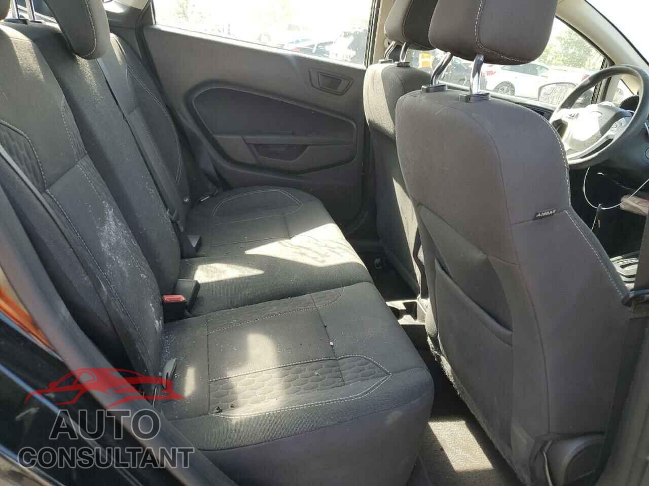 FORD FIESTA 2019 - 3FADP4BJ6KM150405