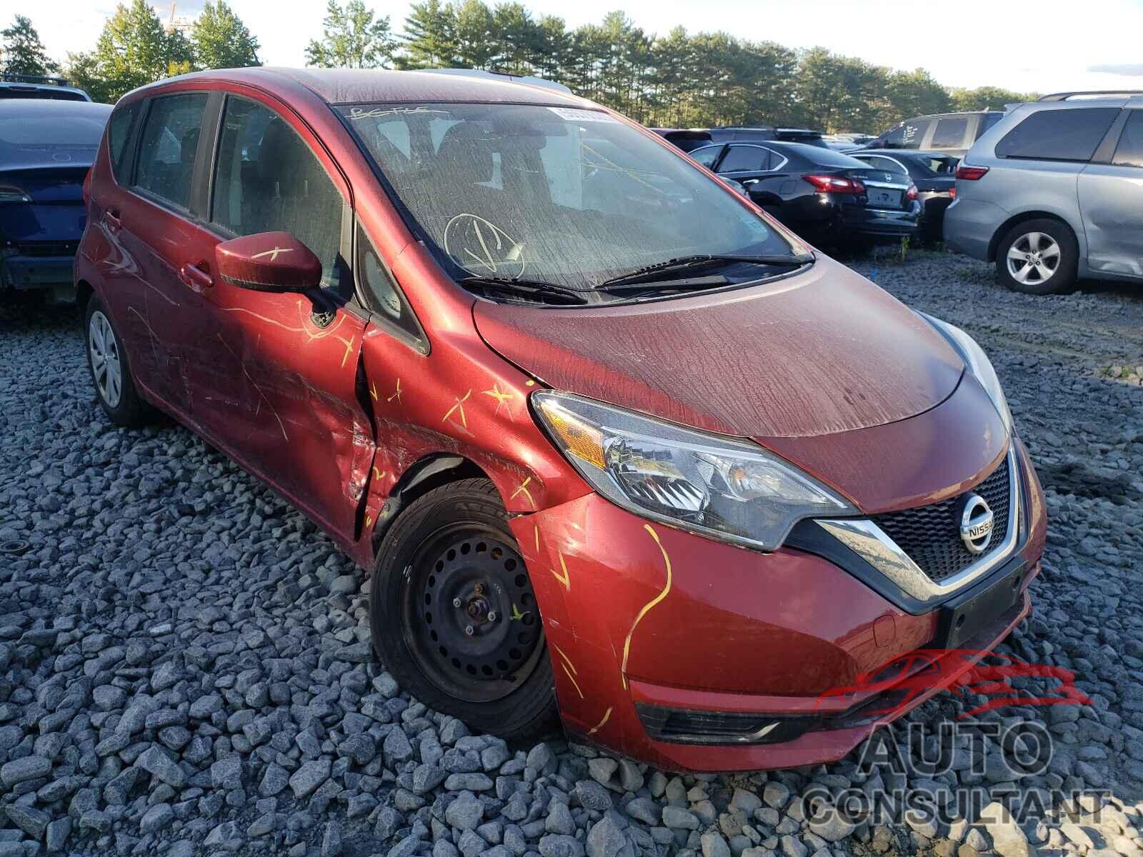 NISSAN VERSA 2018 - 3N1CE2CP7JL369948