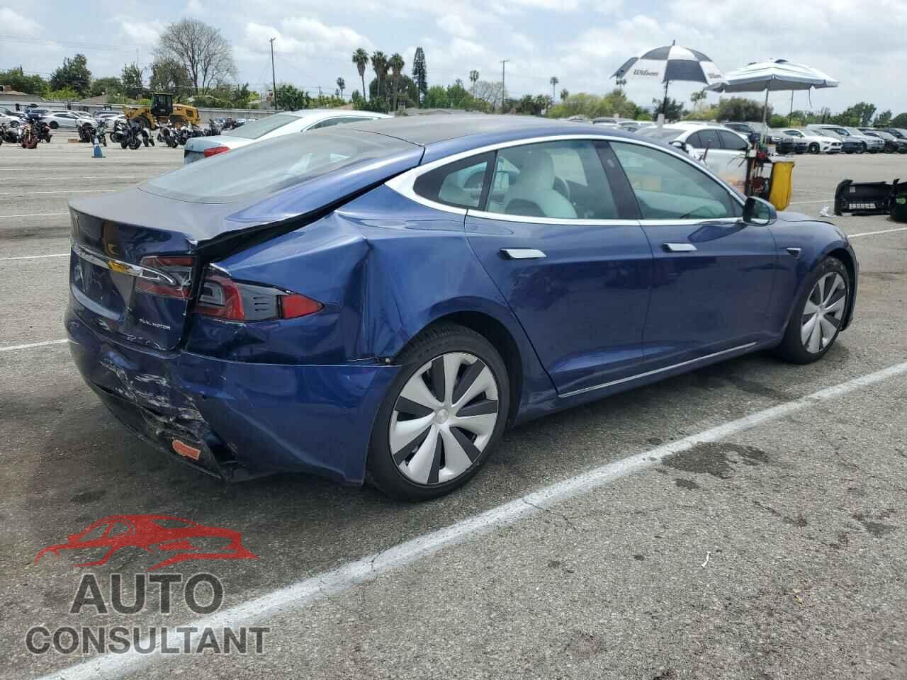 TESLA MODEL S 2020 - 5YJSA1E21LF392093