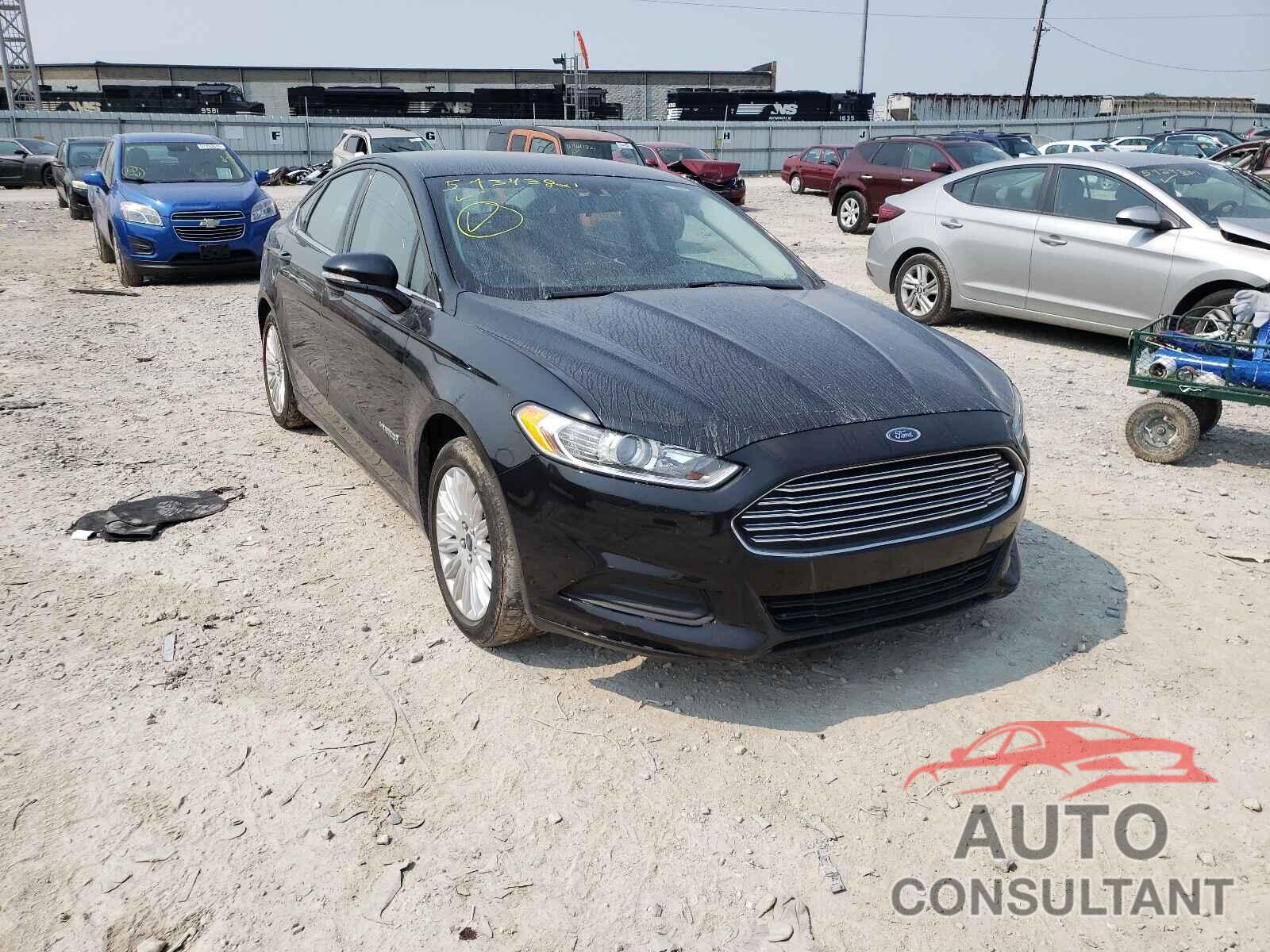 FORD FUSION 2016 - 3FA6P0LU2GR398784