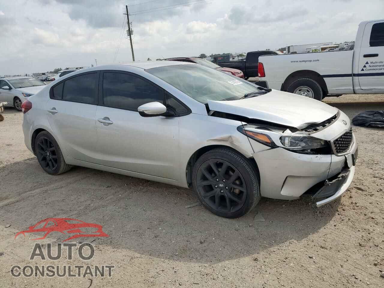 KIA FORTE 2017 - 3KPFL4A70HE018005