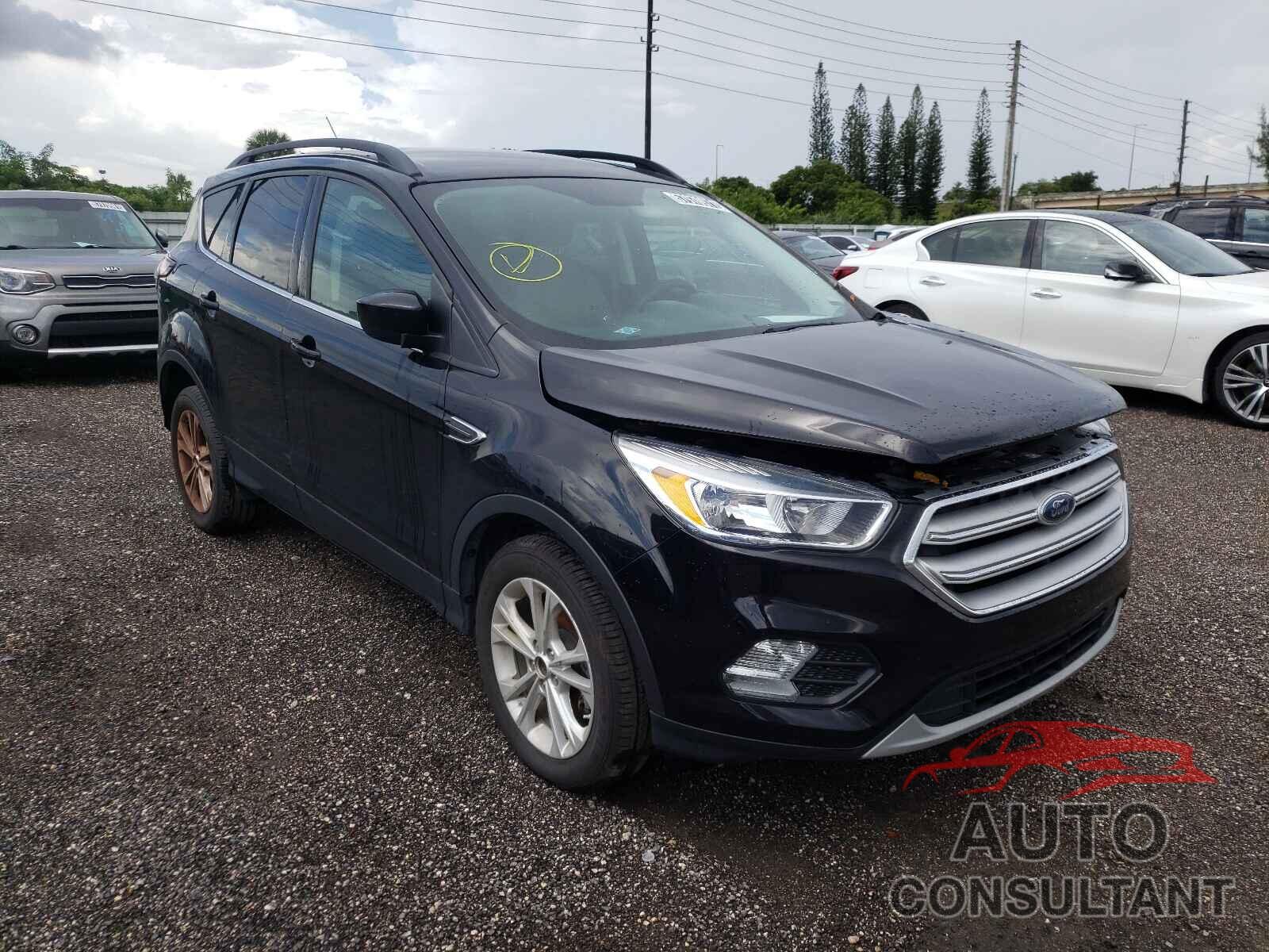 FORD ESCAPE 2018 - 1FMCU0GD1JUC40920