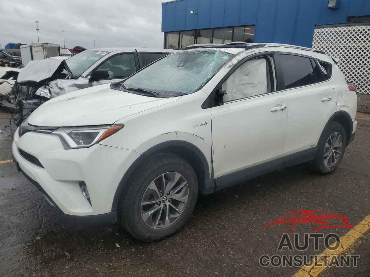 TOYOTA RAV4 2018 - JTMRJREV6JD195559