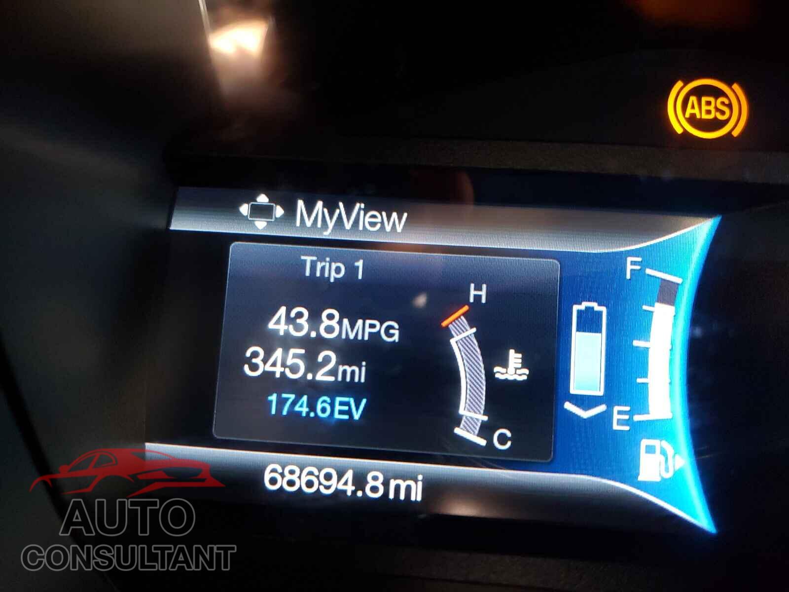FORD CMAX 2016 - 1FADP5AU3GL119641