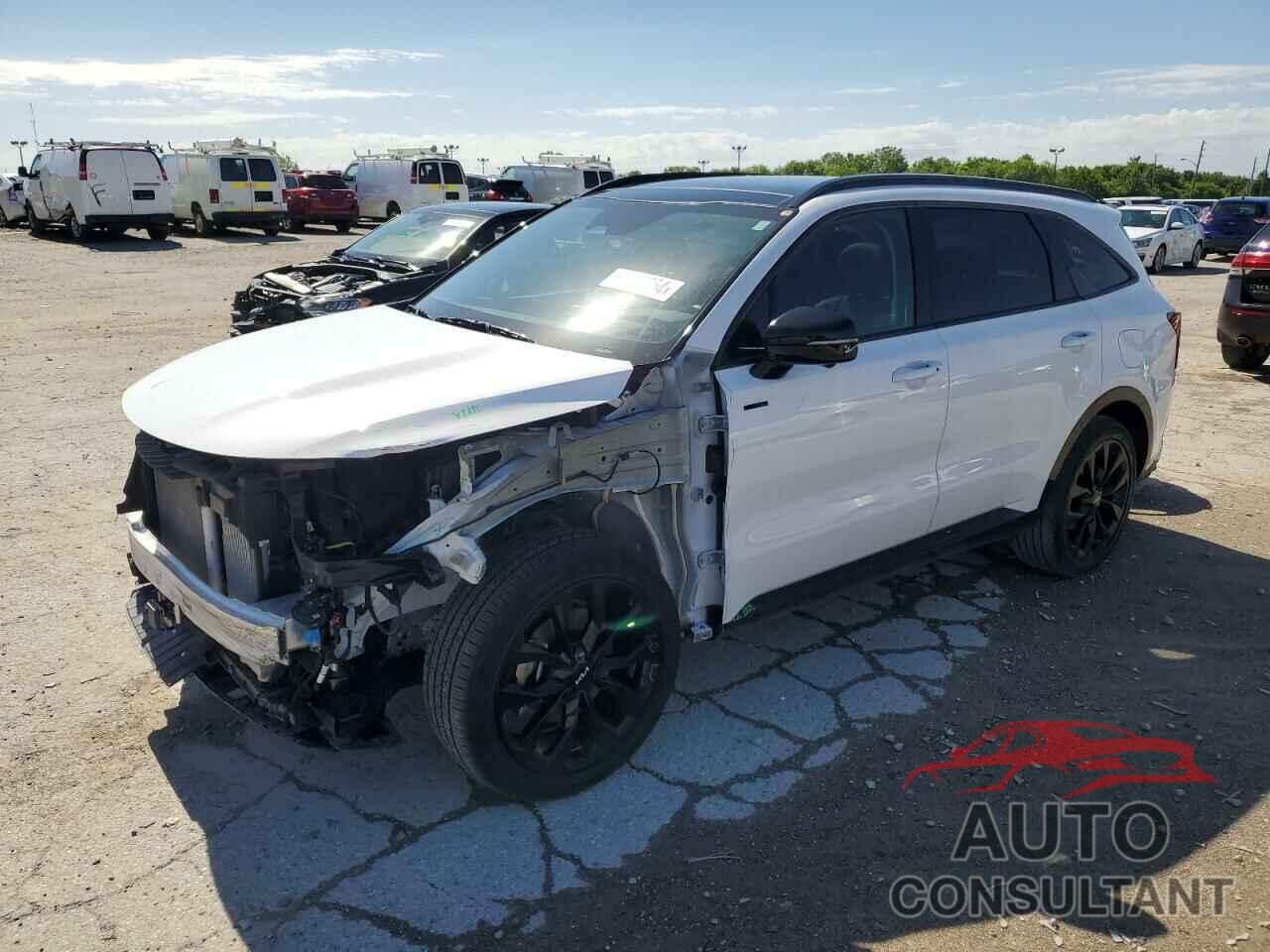 KIA SORENTO 2022 - 5XYRK4LF4NG157766