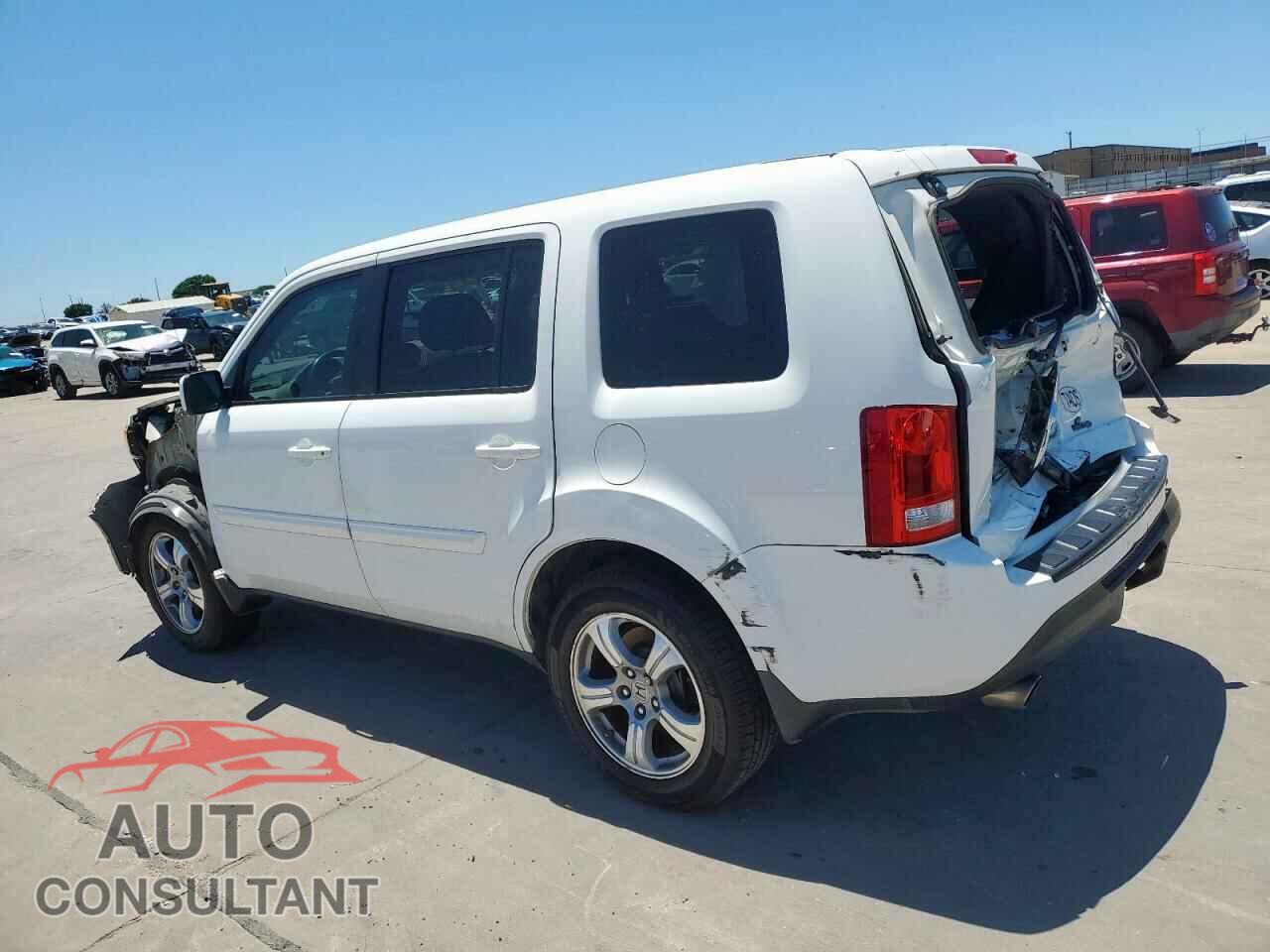 HONDA PILOT 2015 - 5FNYF3H70FB031764