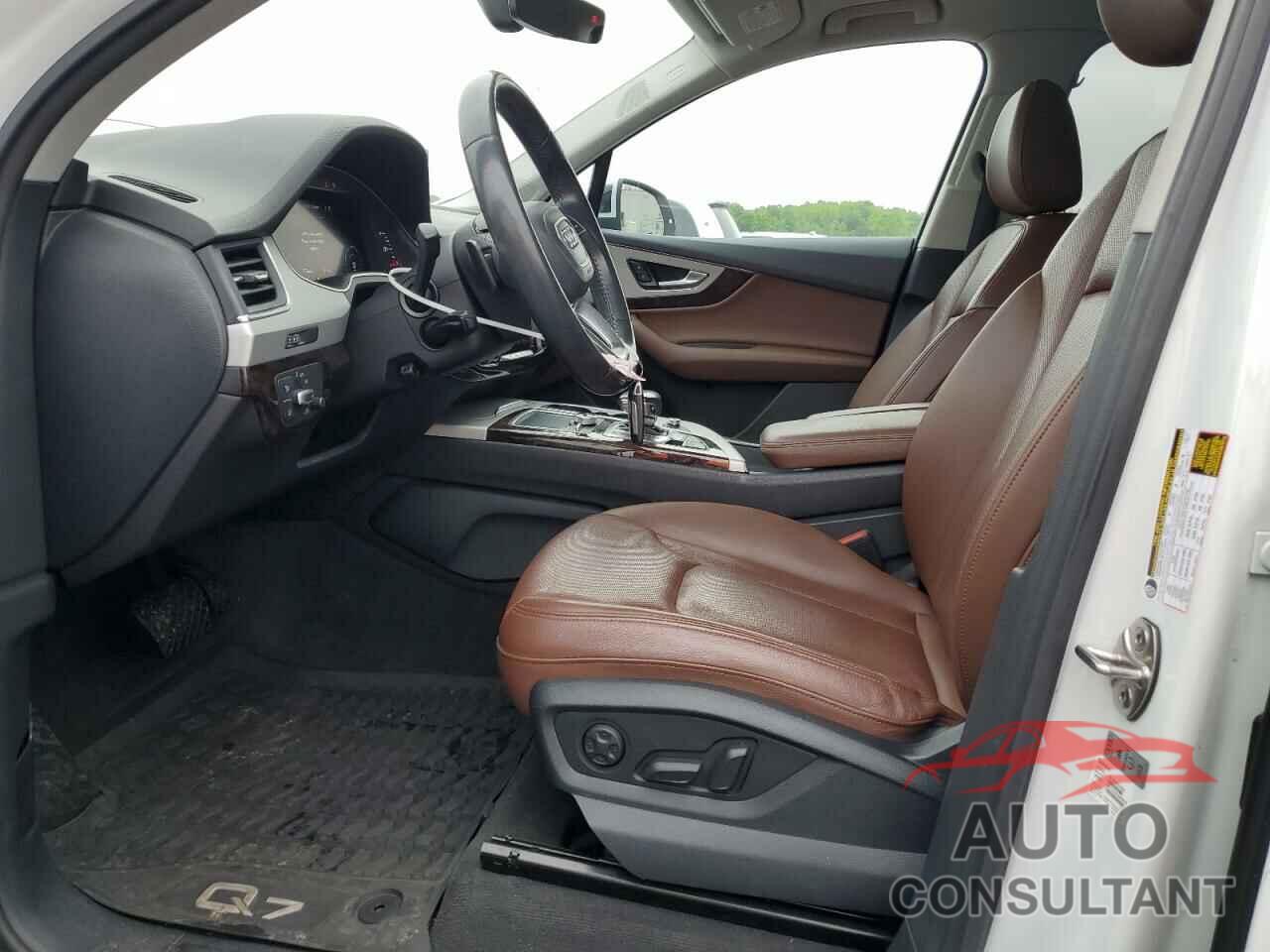 AUDI Q7 2019 - WA1LHAF79KD024240