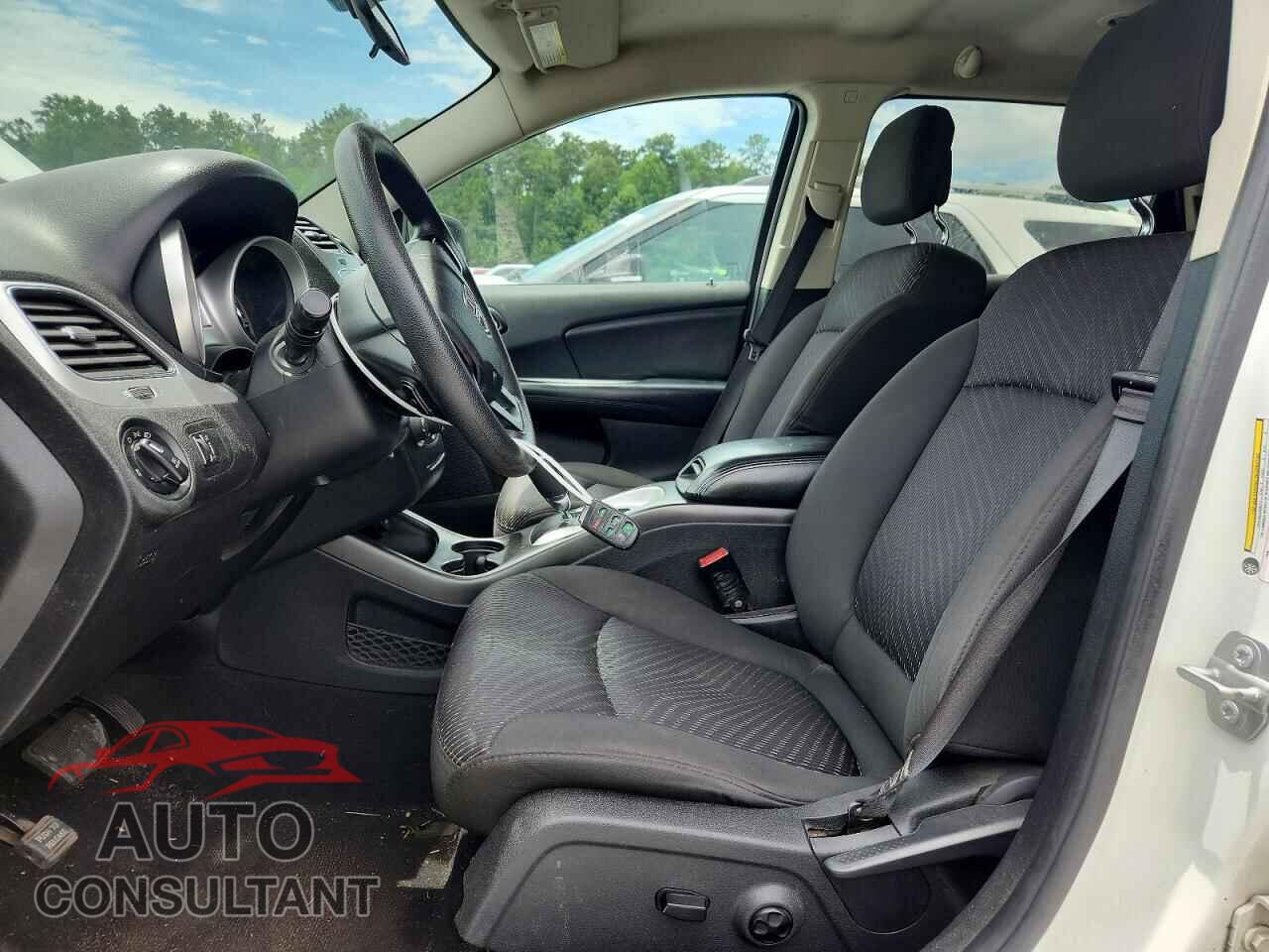 DODGE JOURNEY 2016 - 3C4PDCBG6GT127038