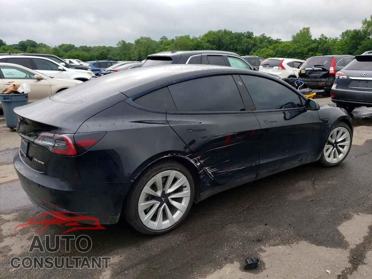TESLA MODEL 3 2022 - 5YJ3E1EB0NF144154