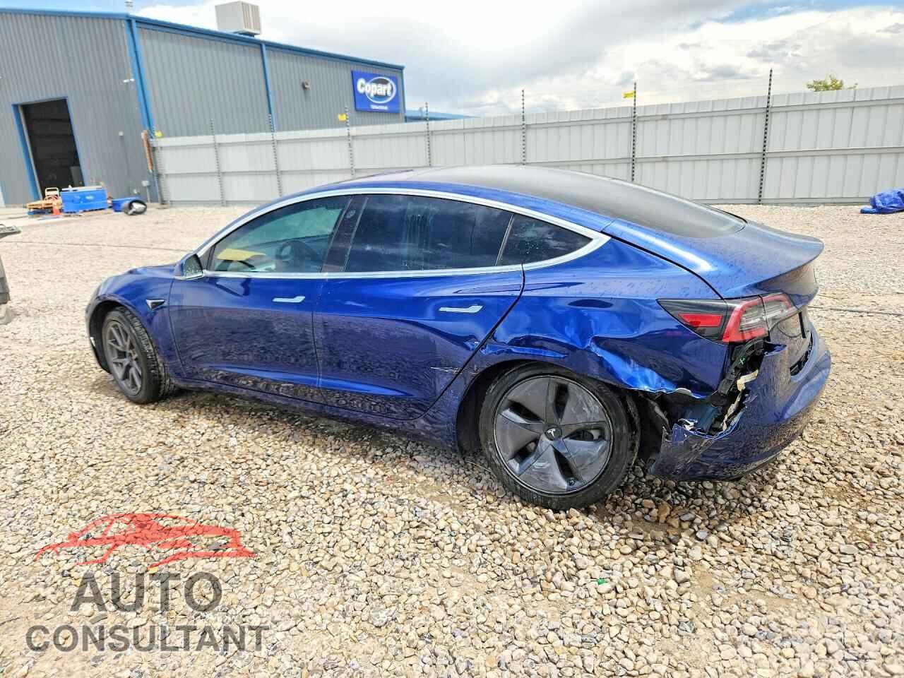 TESLA MODEL 3 2018 - 5YJ3E1EB6JF100928