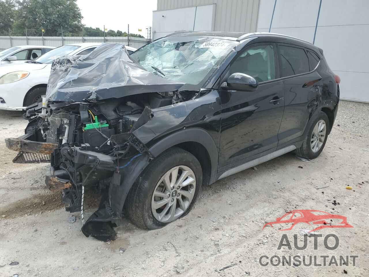 HYUNDAI TUCSON 2018 - KM8J33A46JU698408