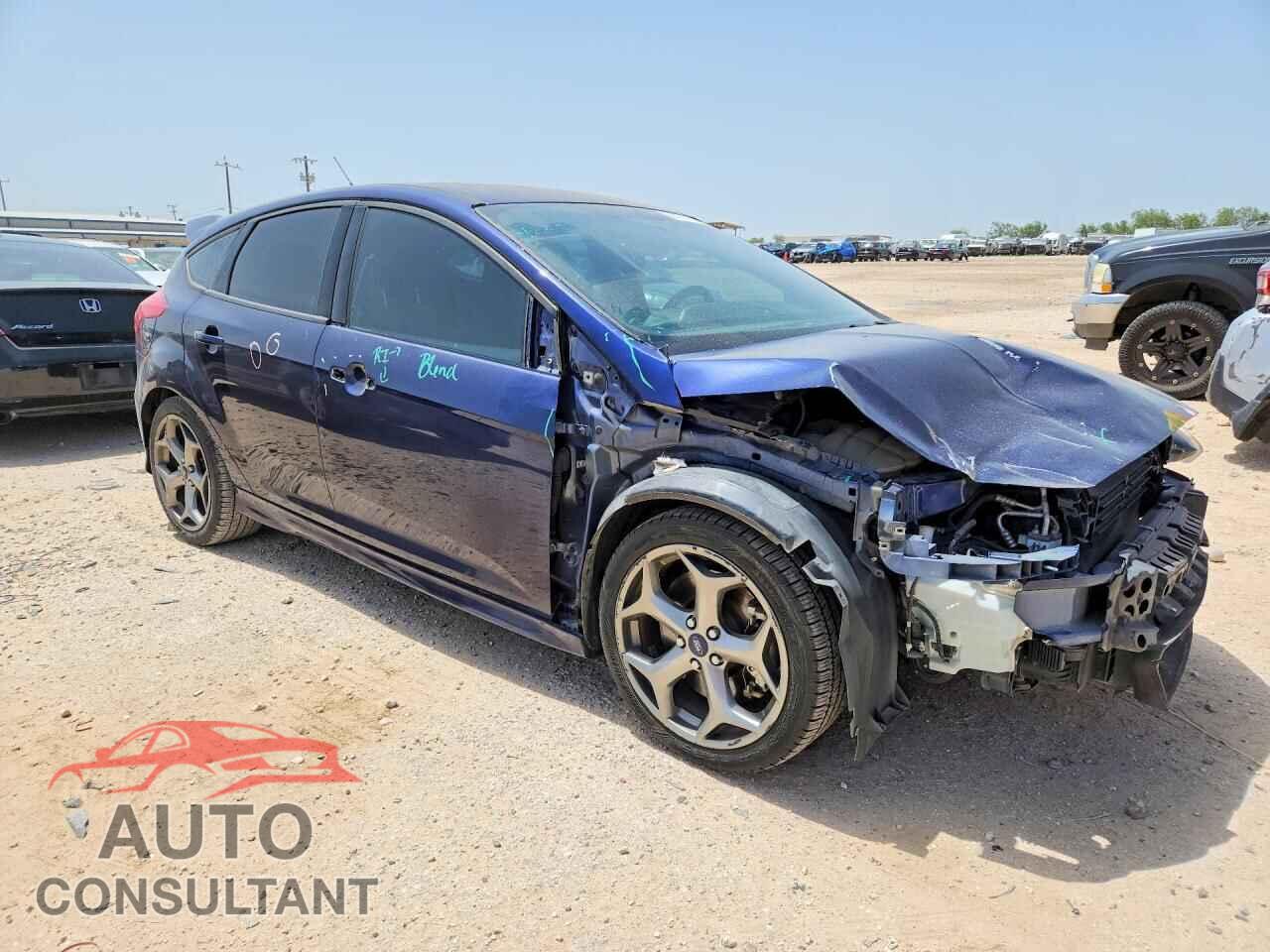 FORD FOCUS 2017 - 1FADP3L90HL347370