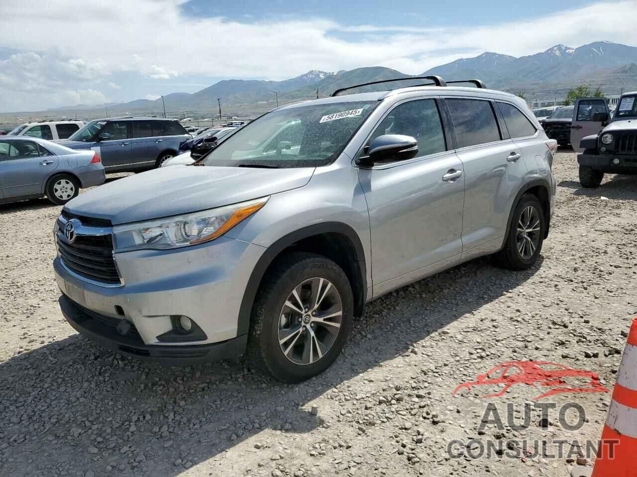TOYOTA HIGHLANDER 2016 - 5TDJKRFH5GS323032