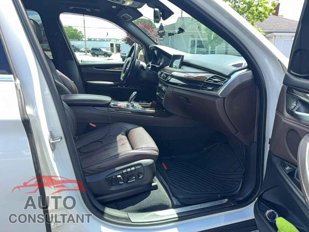 BMW X5 2017 - 5UXKR0C39H0V68990