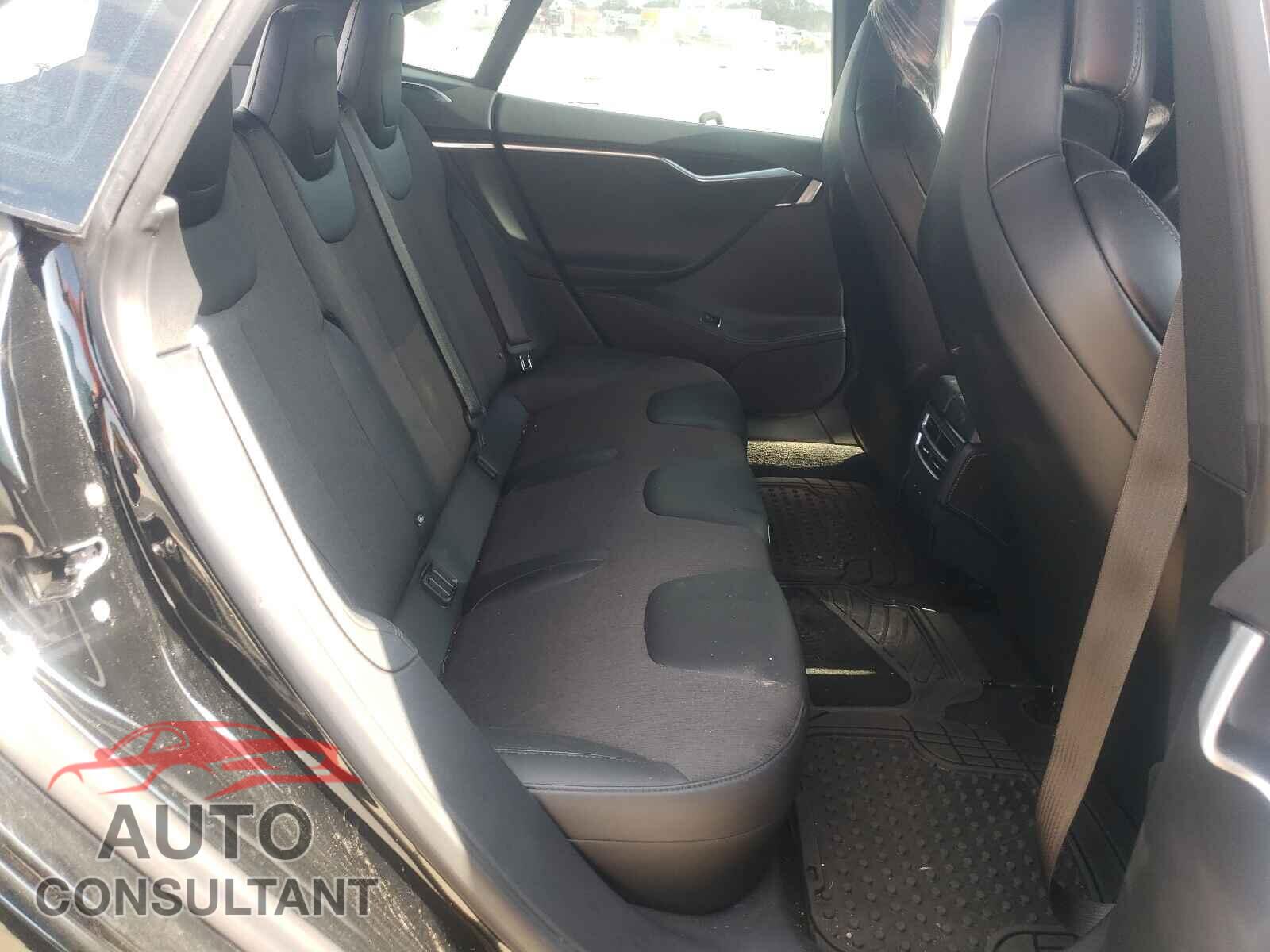 TESLA MODEL S 2017 - 5YJSA1E1XHF201088