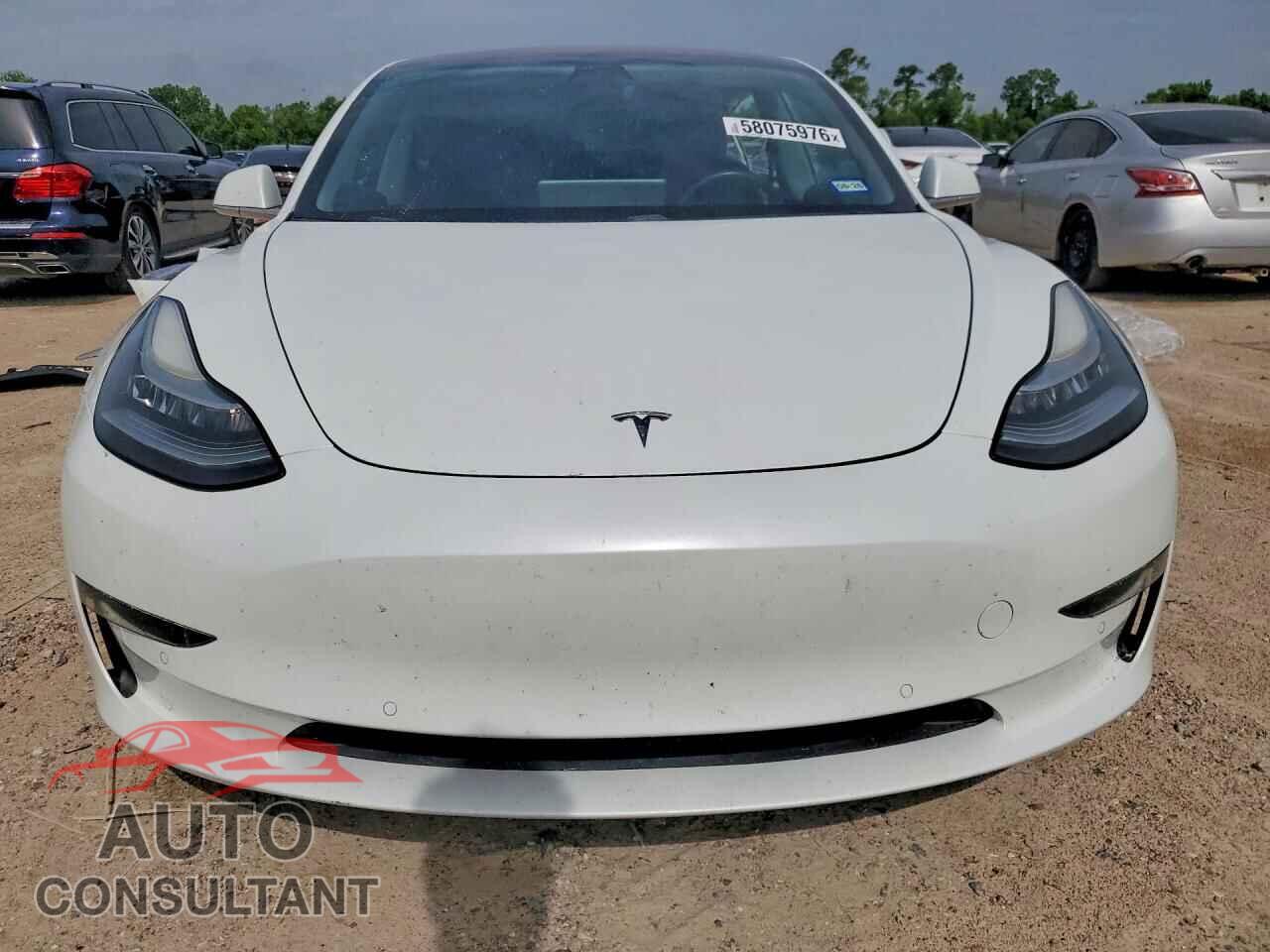 TESLA MODEL 3 2018 - 5YJ3E1EA4JF031339