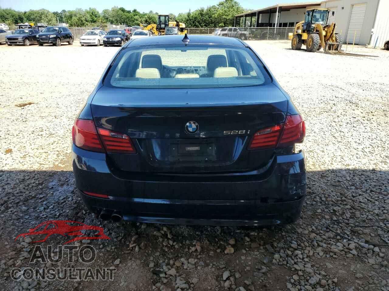 BMW 5 SERIES 2012 - WBAXG5C55CDX02016