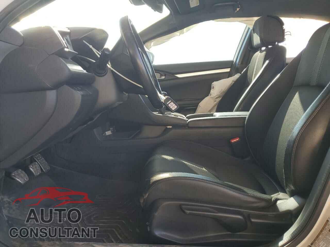 HONDA CIVIC 2020 - 19XFC2E82LE008446