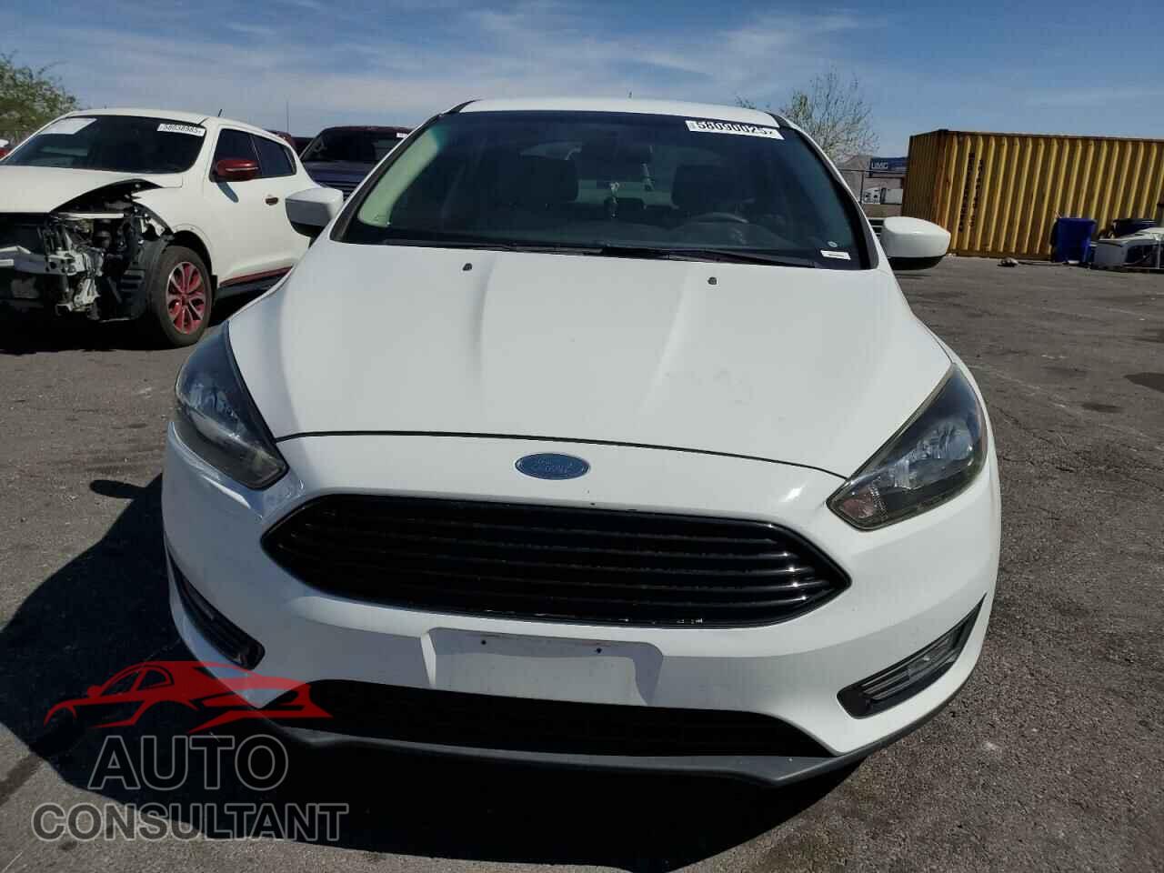 FORD FOCUS 2018 - 1FADP3FE4JL322857