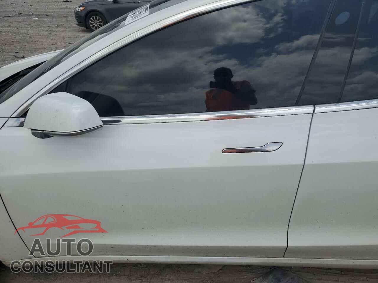 TESLA MODEL 3 2018 - 5YJ3E1EA9JF076860