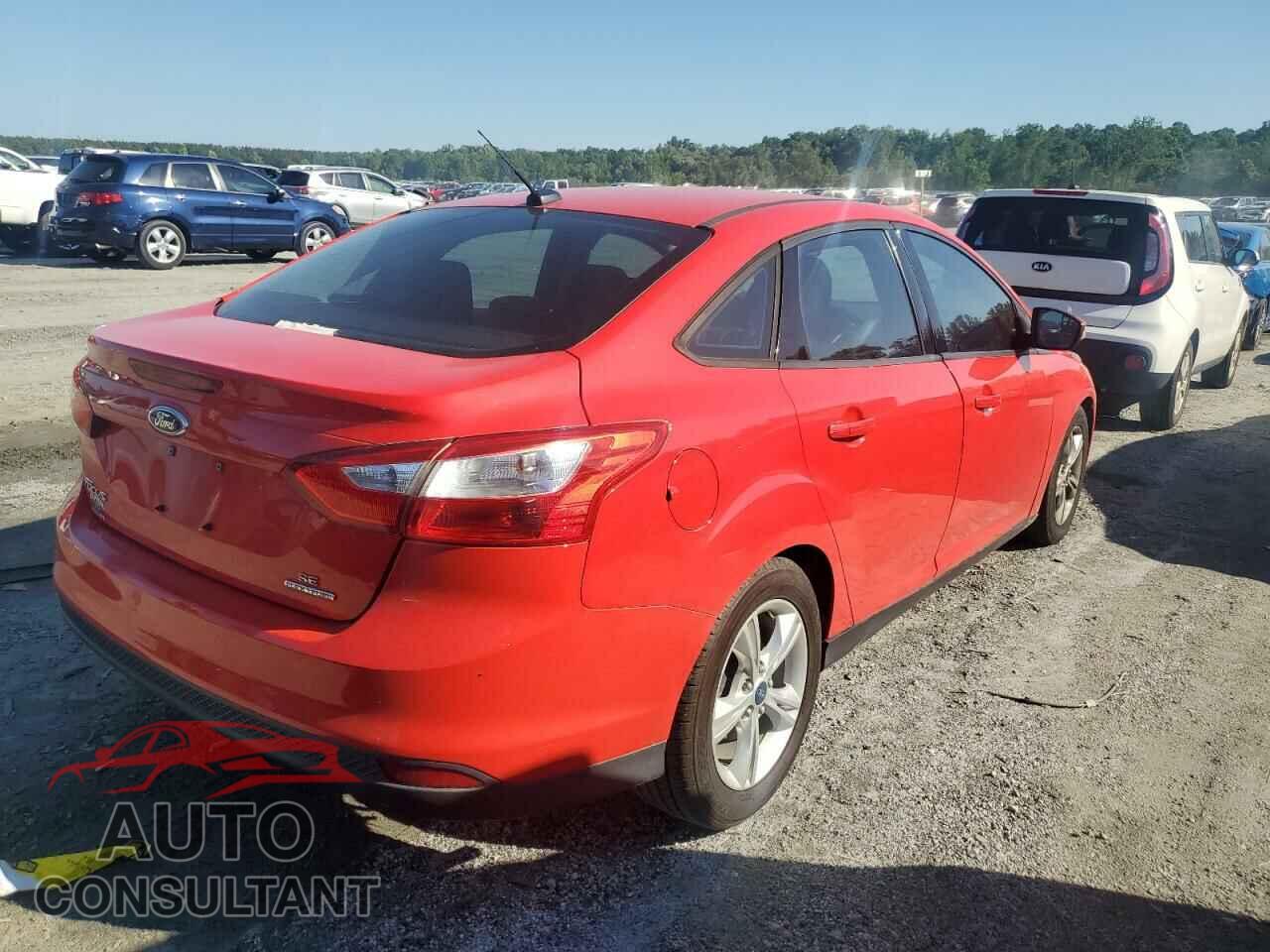 FORD FOCUS 2014 - 1FADP3F28EL215726