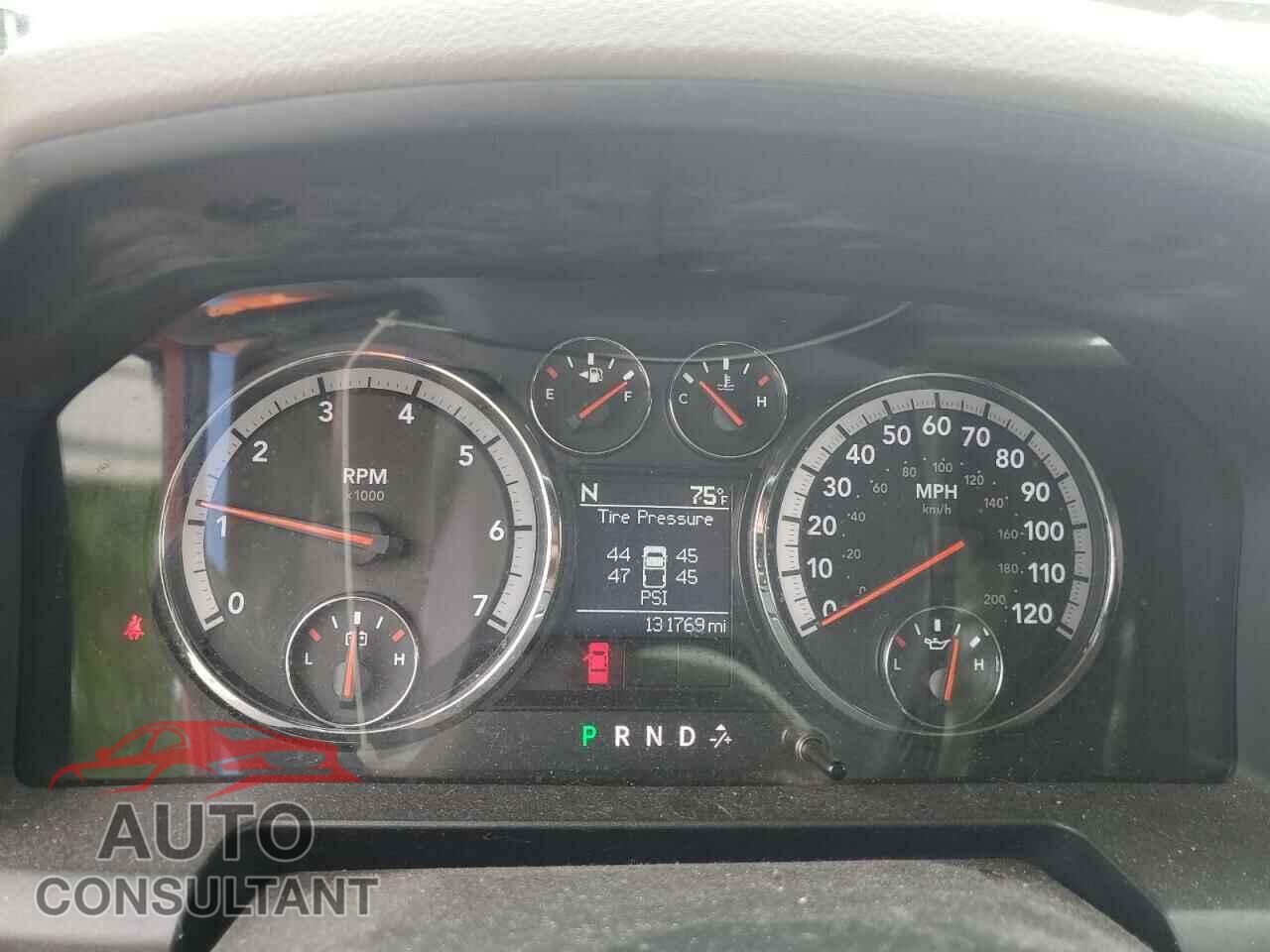 DODGE RAM 1500 2012 - 1C6RD7GT6CS248712