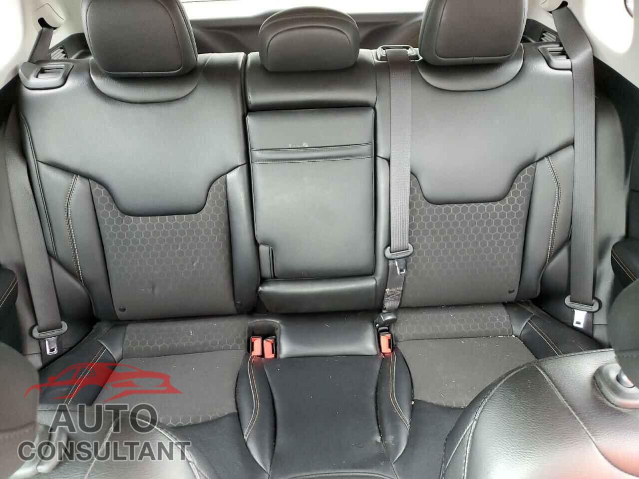 JEEP COMPASS 2019 - 3C4NJDBB2KT807487