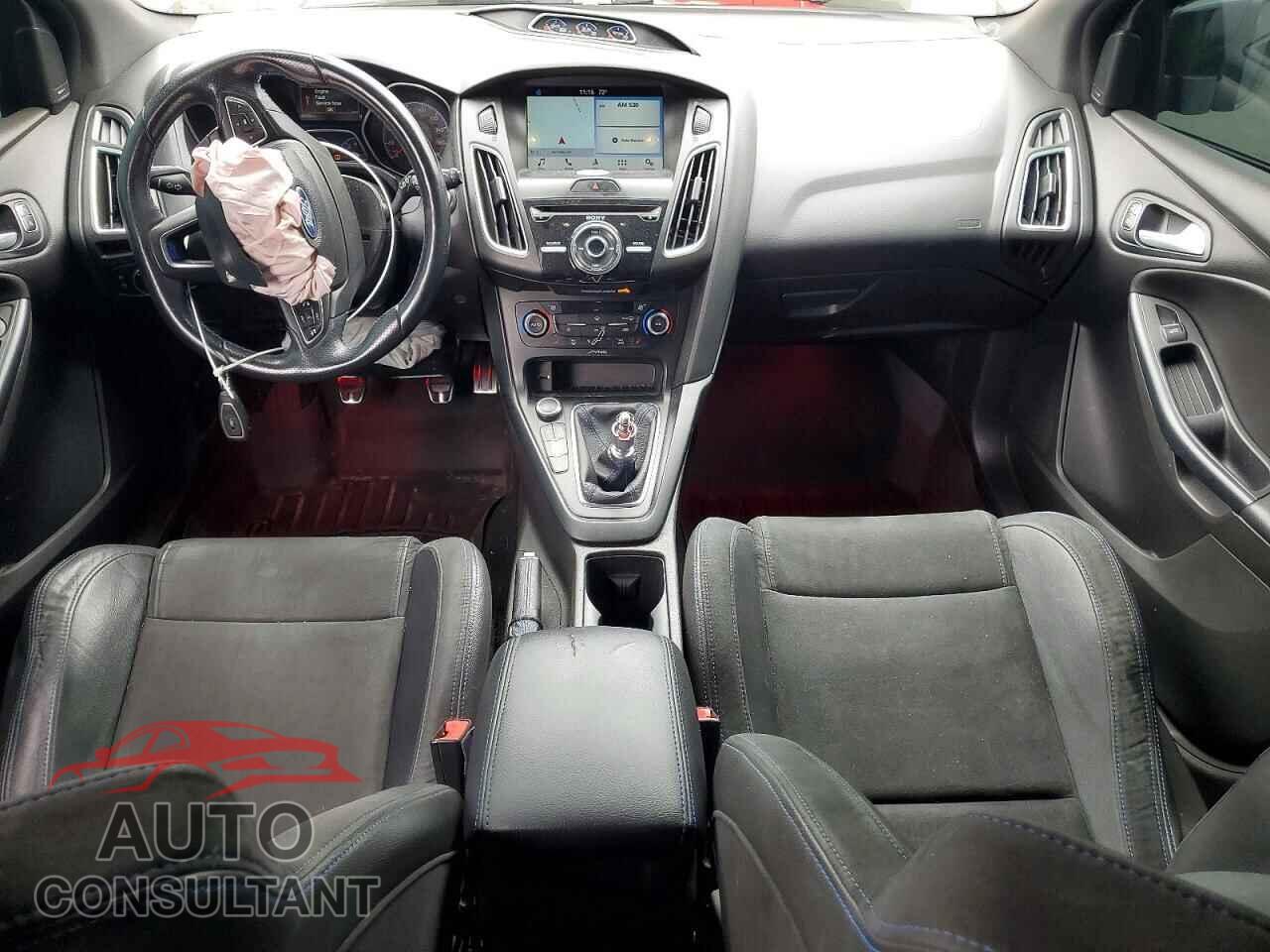 FORD FOCUS 2017 - WF0DP3TH3H4123390