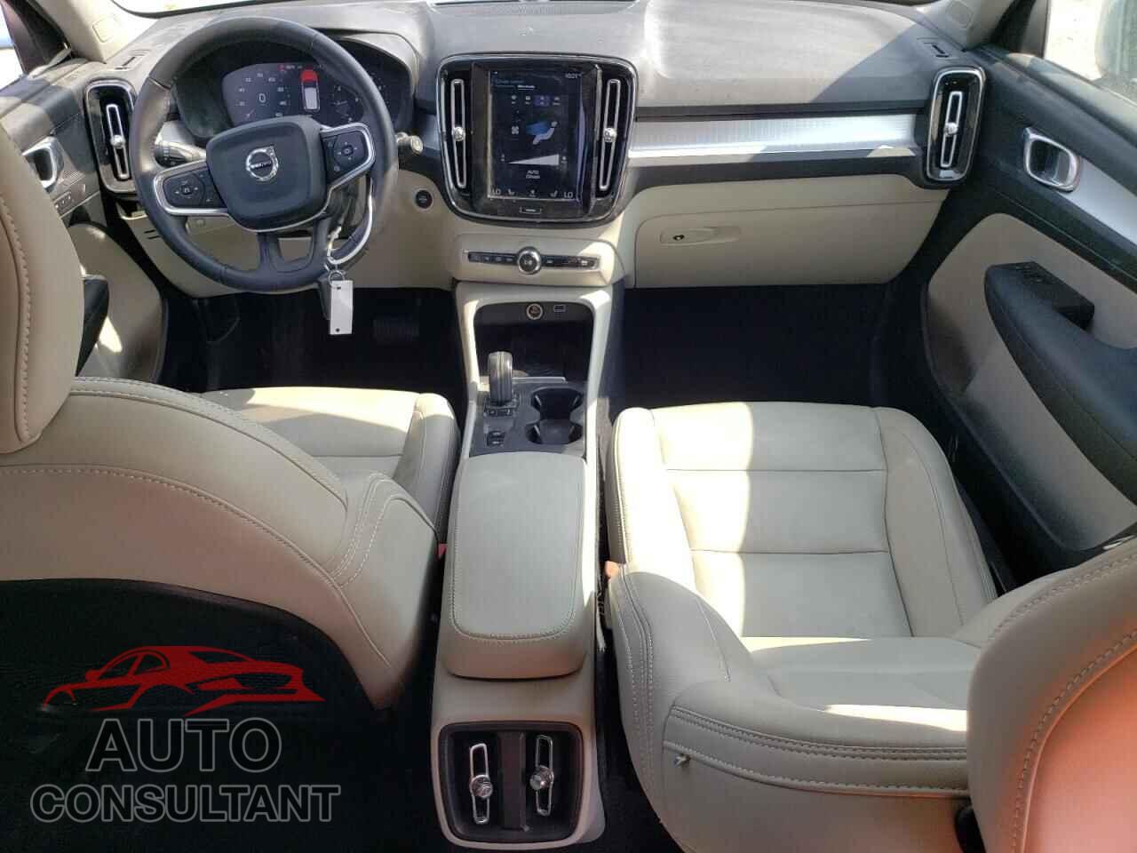 VOLVO XC40 2019 - YV4162UK9K2052550
