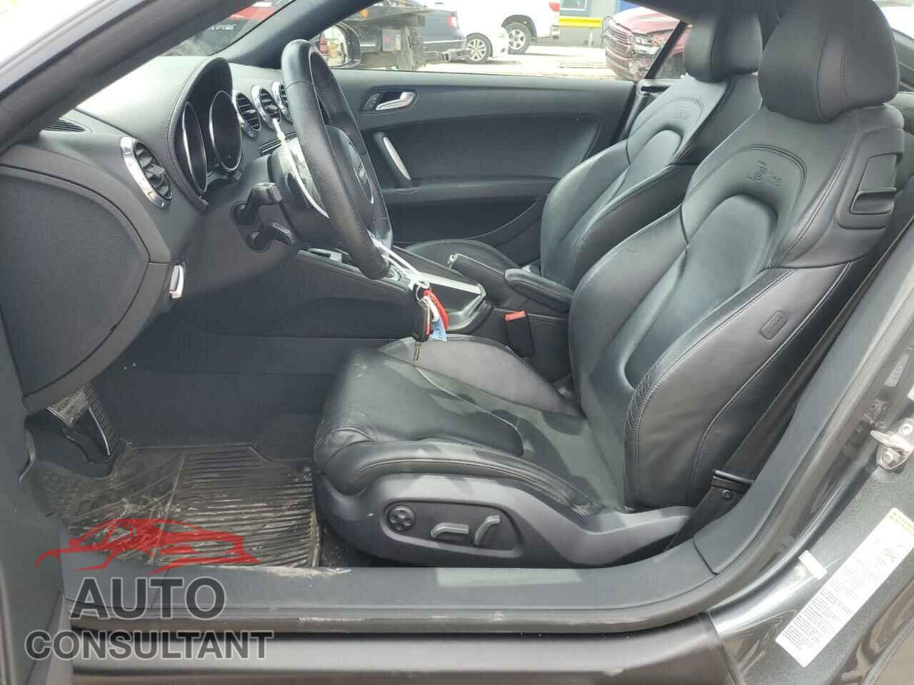 AUDI TT 2014 - TRUBFAFK7E1005855