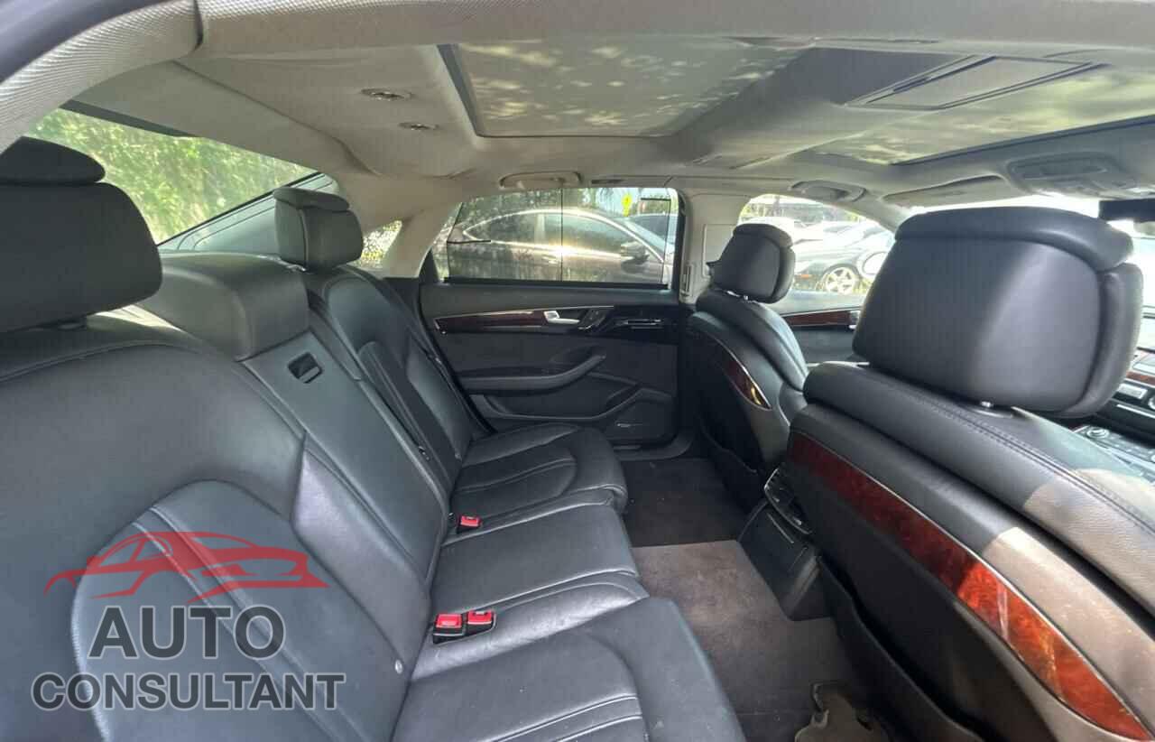 AUDI A8 2012 - WAURVAFDXCN038350