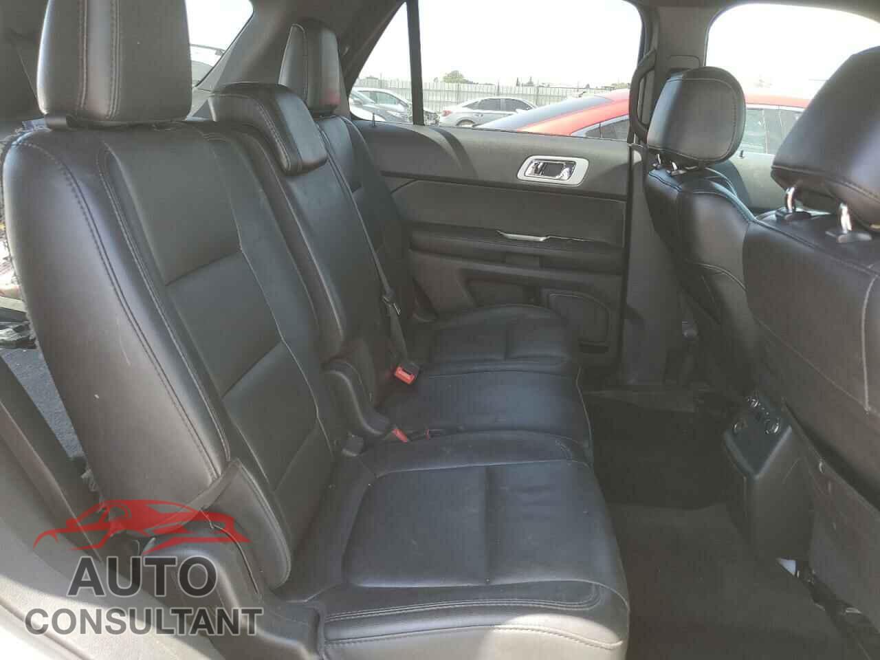 FORD EXPLORER 2014 - 1FM5K7D82EGB84702