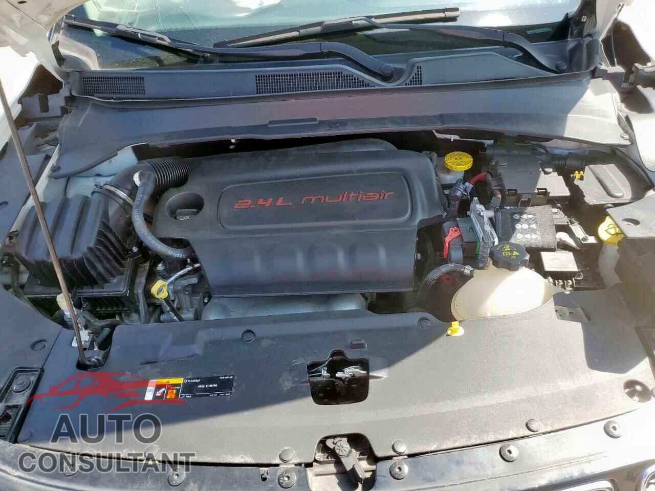 JEEP COMPASS 2018 - 3C4NJDBB1JT238419